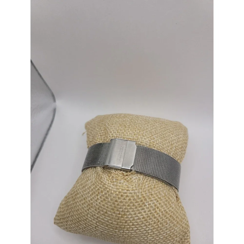 Skagen Denmark 16LGS Two Tone Quartz Watch Date Mesh Band 33.5mm